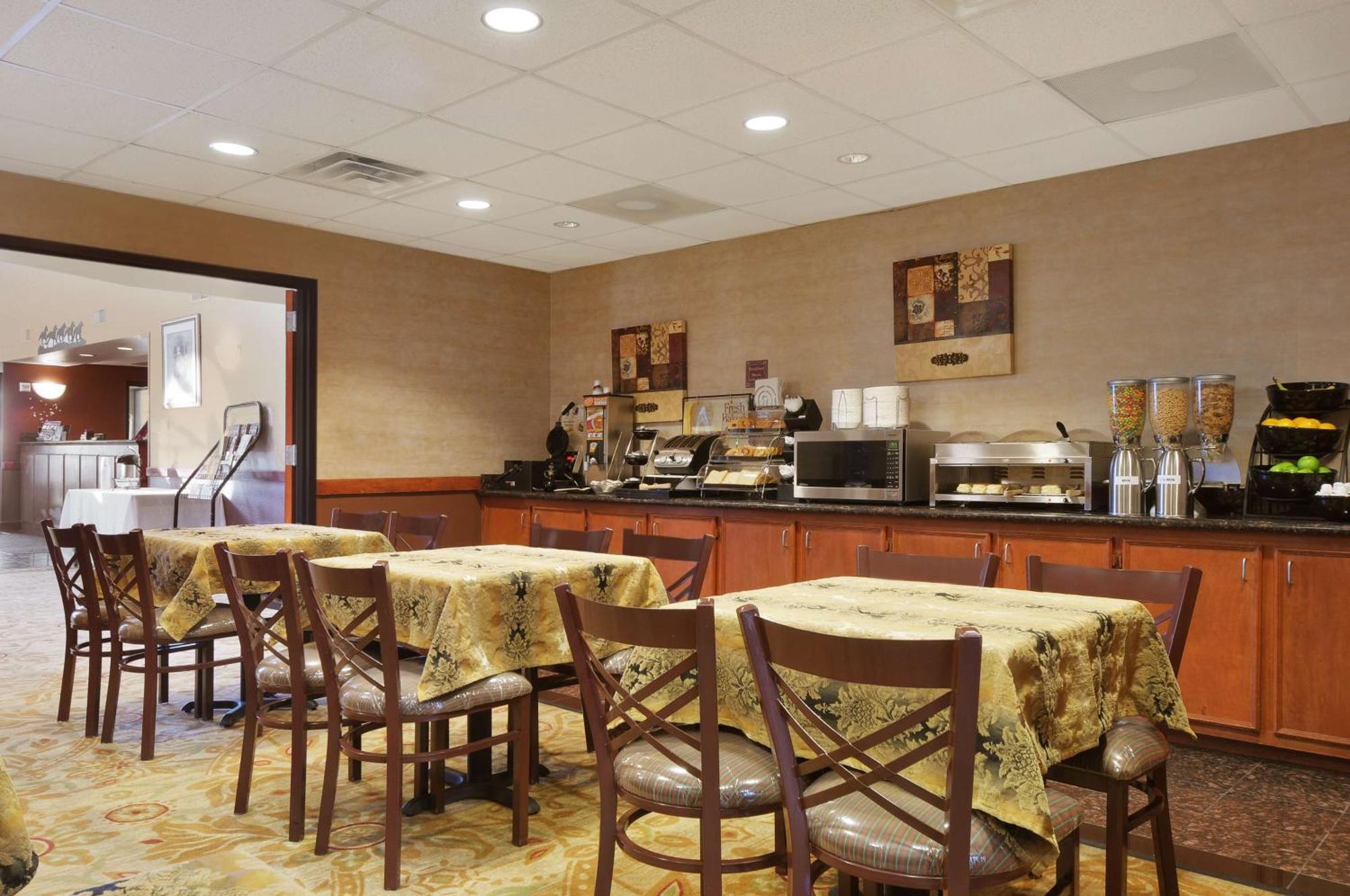 Best Western Plus Graham Inn Экстерьер фото